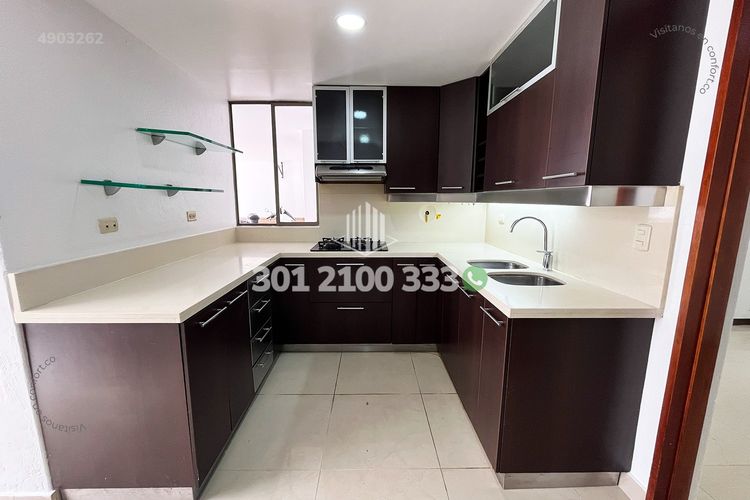 Casa de 3 alcobas en venta en Loma Del Chocho, Envigado, 240 m² · foto 12 de 24