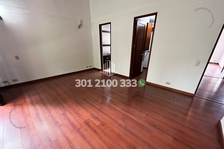 Casa de 3 alcobas en venta en Loma Del Chocho, Envigado, 240 m² · foto 17 de 24