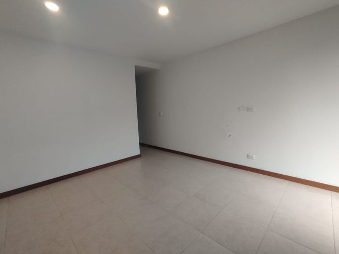 Apartamento de 2 alcobas en arriendo en La Florida, Medellín, 104 m² · foto 10 de 20