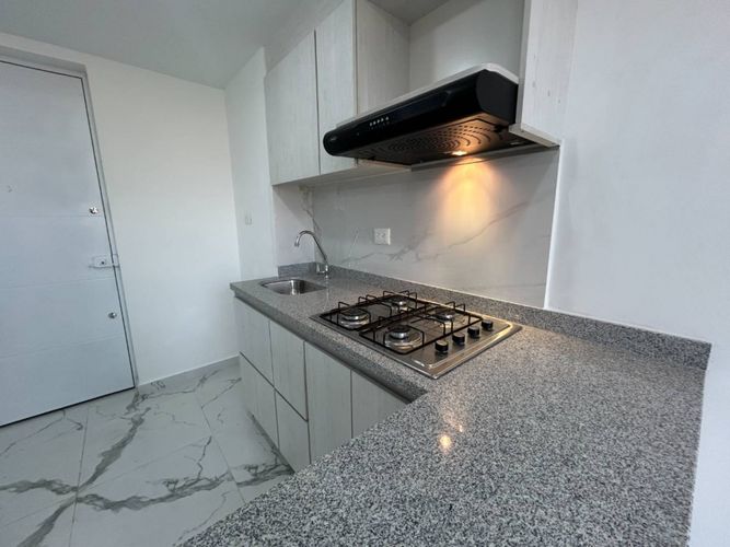 Apartamento en venta en Industrial Centenario, Bogotá · foto 6 de 17