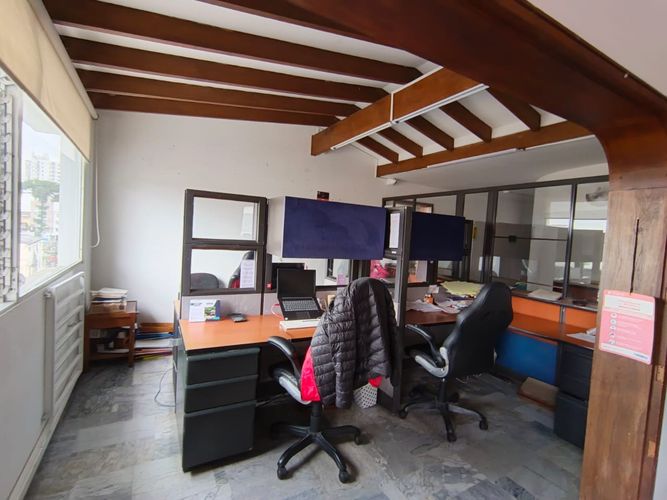 Casa de 23 alcobas en arriendo en La Arboleda, Manizales, 701 m² · foto 12 de 24