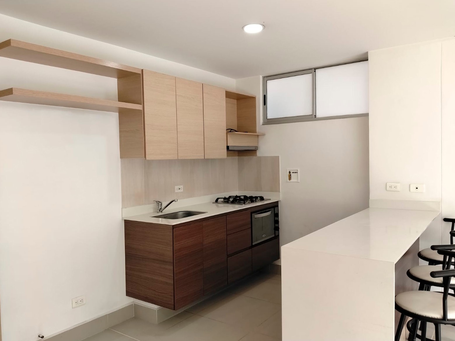 Apartamento en venta en El Poblado, Medellín · foto 5 de 16