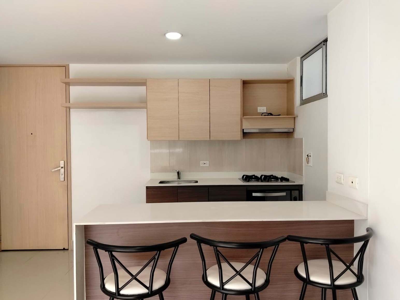 Apartamento en venta en El Poblado, Medellín · foto 3 de 16