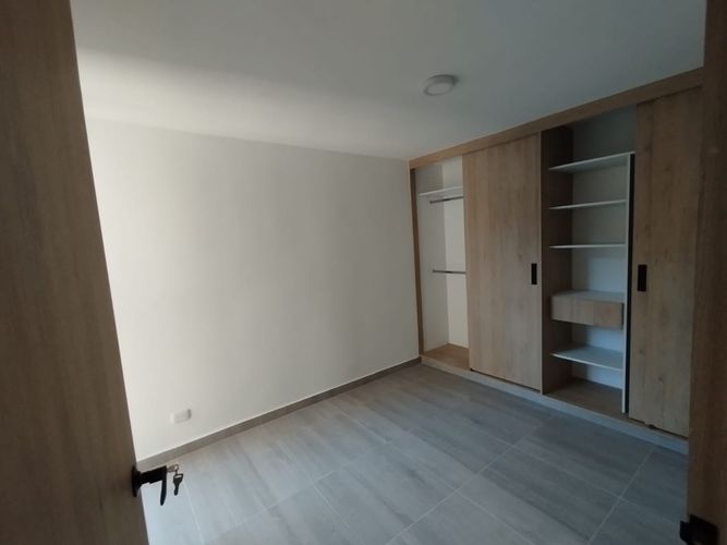 Apartamento de 2 alcobas en venta en Pedregal, Copacabana, 57 m² · foto 11 de 24