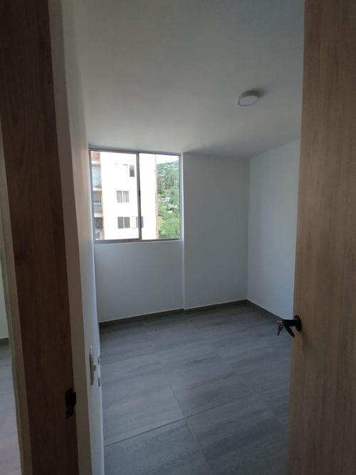 Apartamento de 2 alcobas en venta en Pedregal, Copacabana, 57 m² · foto 15 de 24