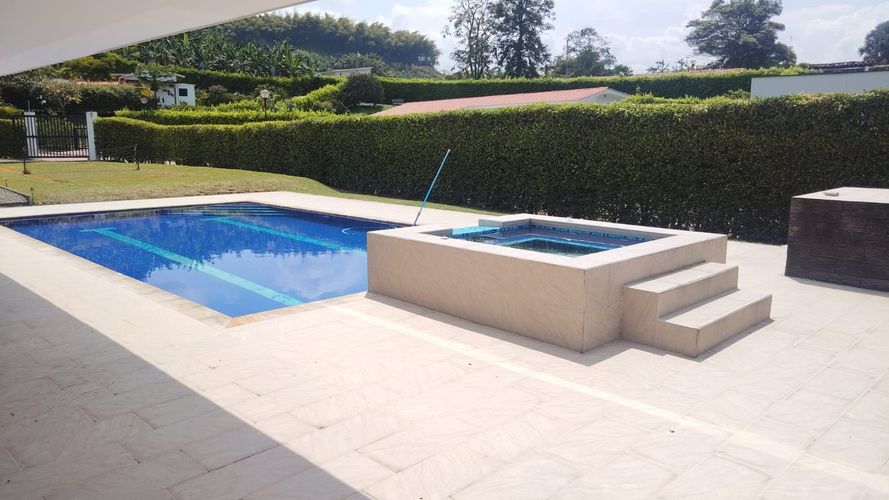 Casa de 7 alcobas en venta en La Manuela, Manizales, 1500 m² · foto 23 de 24