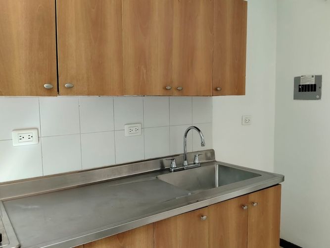 Apartamento en venta en El Poblado, Medellín · foto 5 de 15