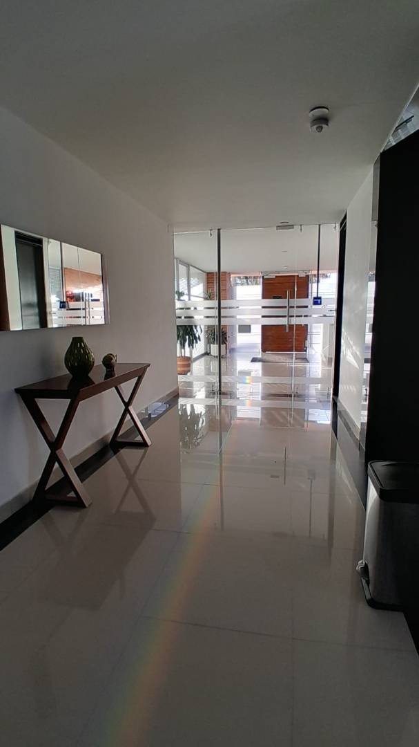 Apartamento en venta en Lisboa Usaquén, Bogotá · foto 3 de 24
