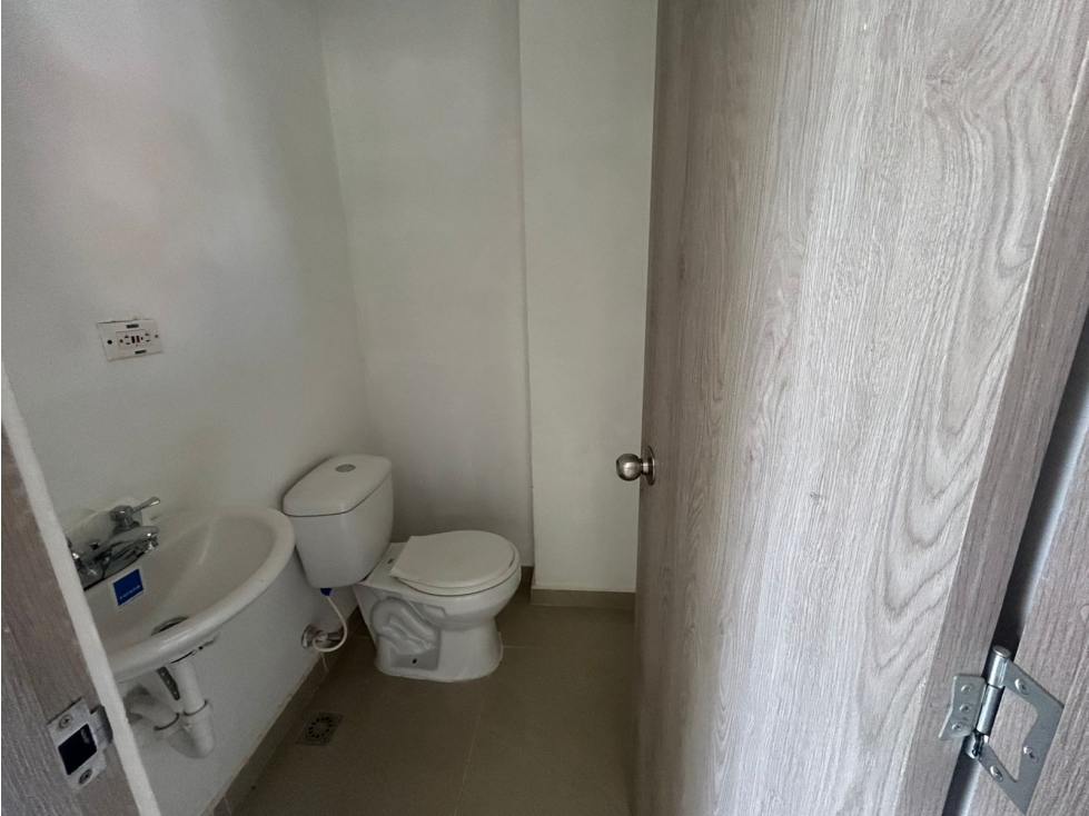 Local en arriendo en Laureles, Medellín, 20 m² · foto 5 de 6