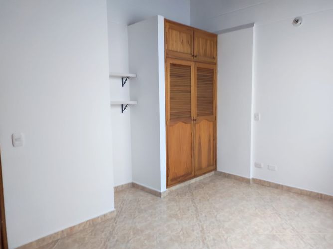 Apartamento de 2 alcobas en venta en Entre Amigos, Sabaneta, 67 m² · foto 12 de 15