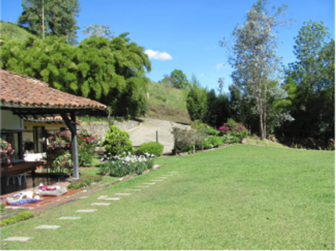 Casa de 4 alcobas en venta en Los Colegios, Rionegro, 493 m² · foto 5 de 18