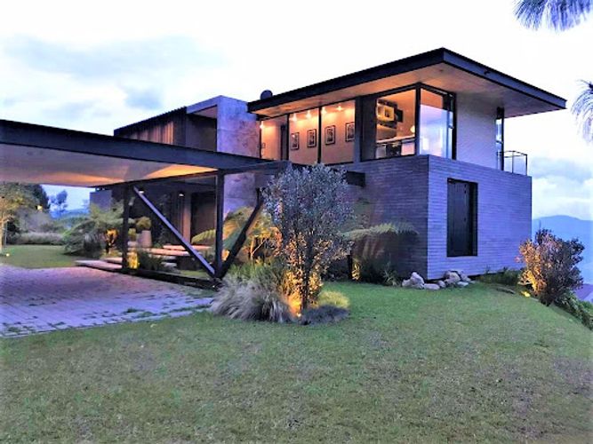 Casa de 4 alcobas en venta en Las Palmas, Envigado, 830 m² · foto 11 de 24