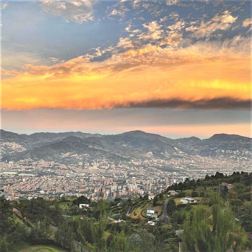 Casa de 4 alcobas en venta en Las Palmas, Envigado, 830 m² · foto 17 de 24