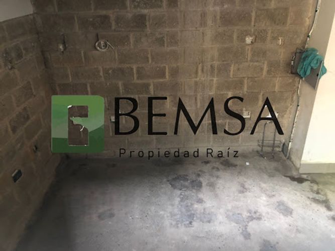 Local en arriendo en San Lucas, Medellín, 35 m² · foto 7 de 8