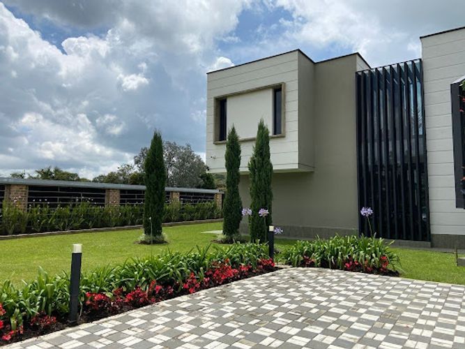 Casa de 4 alcobas en venta en Tablacito, Rionegro, 512 m² · foto 3 de 24