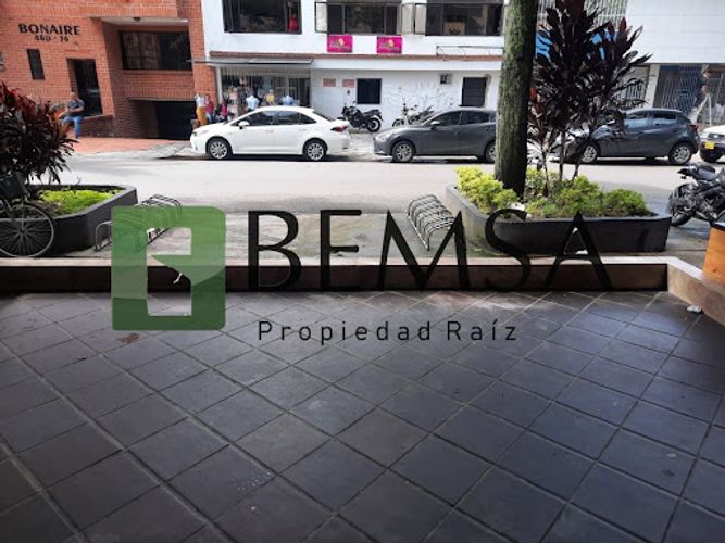 Local en arriendo en Suramericana, Medellín, 120 m² · foto 3 de 9
