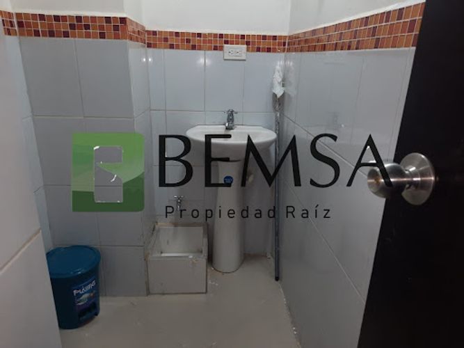 Local en arriendo en Suramericana, Medellín, 120 m² · foto 7 de 9