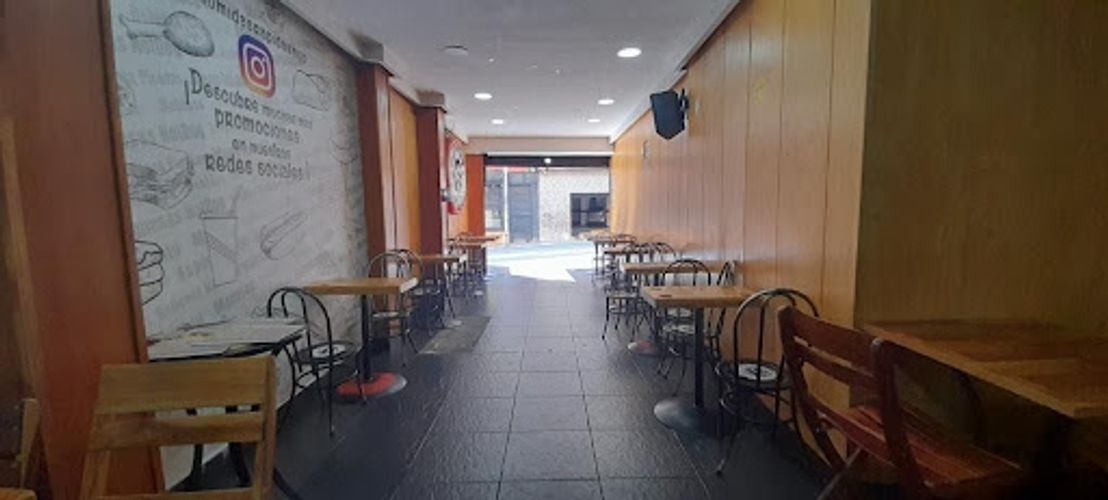 Local en venta en Boston, Medellín, 560 m² · foto 3 de 11