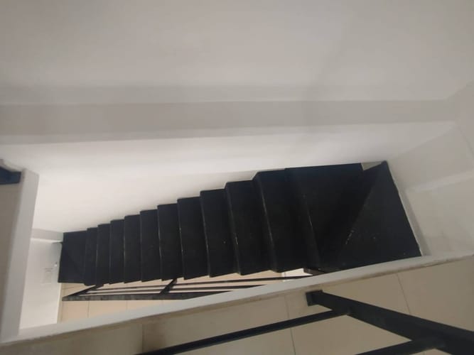 Local en arriendo en Villa Carlota, Medellín, 25 m² · foto 4 de 6