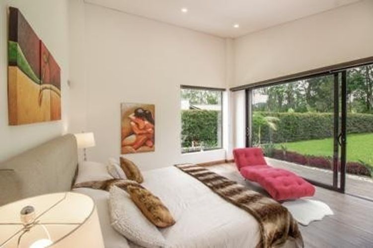Casa de 6 alcobas en venta en Llano Grande, Rionegro, 420 m² · foto 9 de 15