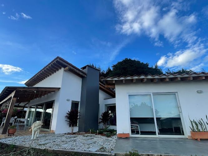 Casa de 2 alcobas en venta en Guarne, 480 m² · foto 16 de 24