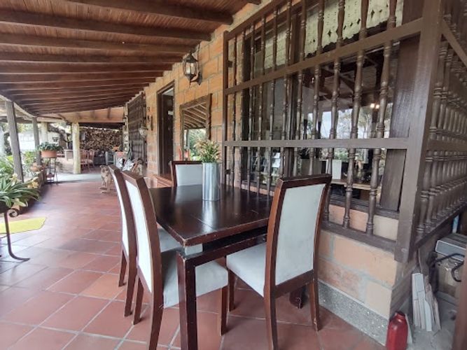 Finca en arriendo en Hojas Anchas, Guarne, 292 m² · foto 17 de 24