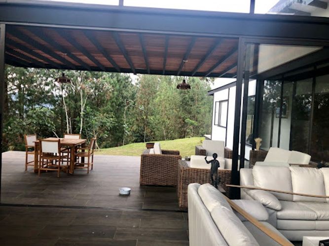 Casa de 4 alcobas en venta en El Retiro, 320 m² · foto 5 de 10