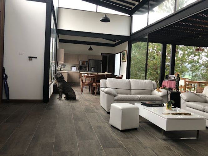 Casa de 4 alcobas en venta en El Retiro, 320 m² · foto 7 de 10