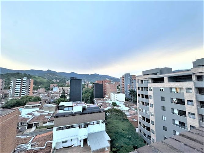 Apartamento en venta en La Castellana, Medellín · foto 17 de 24