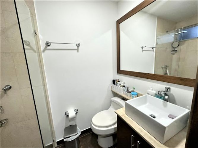 Apartamento en venta en La Castellana, Medellín · foto 18 de 24