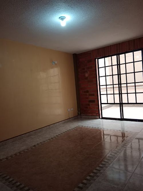 Casa de 4 alcobas en venta en Monteazul, Sabaneta, 283 m² · foto 3 de 24