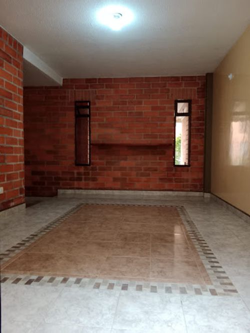 Casa de 4 alcobas en venta en Monteazul, Sabaneta, 283 m² · foto 4 de 24