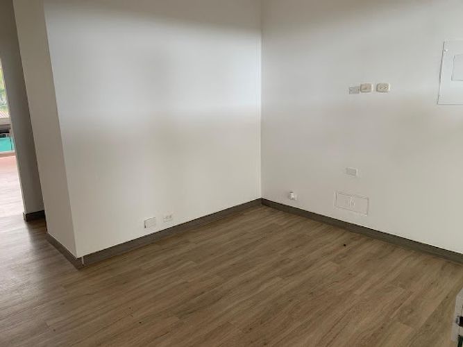 Local en venta en Llano Grande, Rionegro, 40 m² · foto 4 de 7