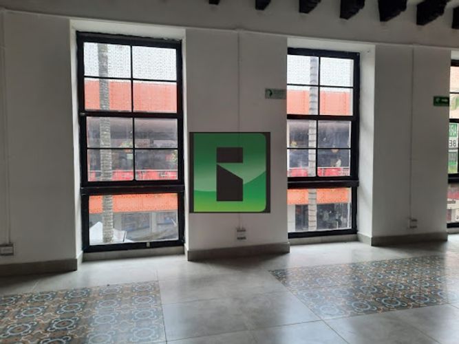 Local en arriendo en La Candelaria, Medellín, 40 m² · foto 8 de 13