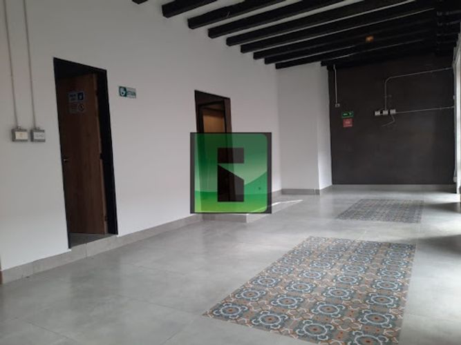 Local en arriendo en La Candelaria, Medellín, 40 m² · foto 10 de 13