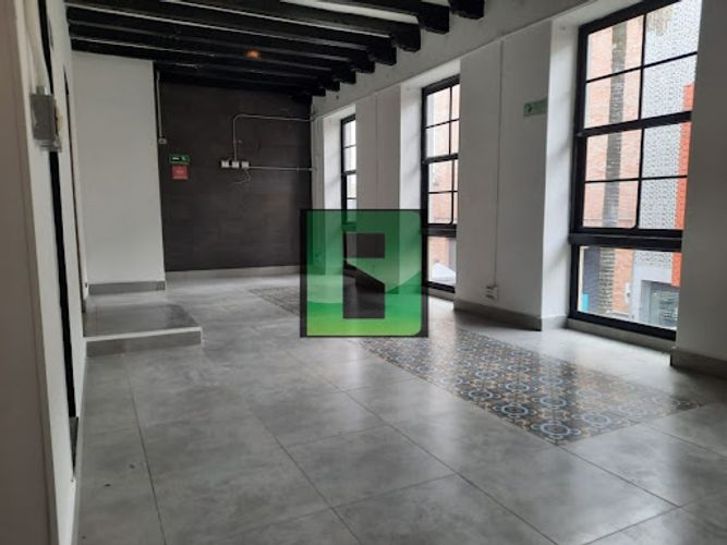 Local en arriendo en La Candelaria, Medellín, 40 m² · foto 11 de 13