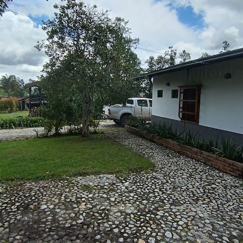 Finca en arriendo en El Carmen De Viboral, El Carmen de Viboral, 200 m² · foto 3 de 16