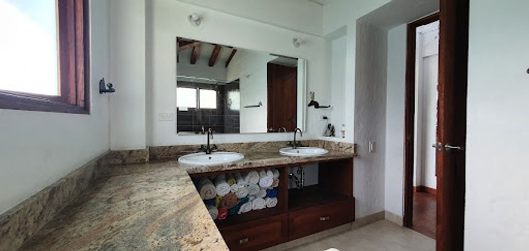 Casa de 3 alcobas en venta en Bellavista, La Estrella, 465 m² · foto 13 de 24