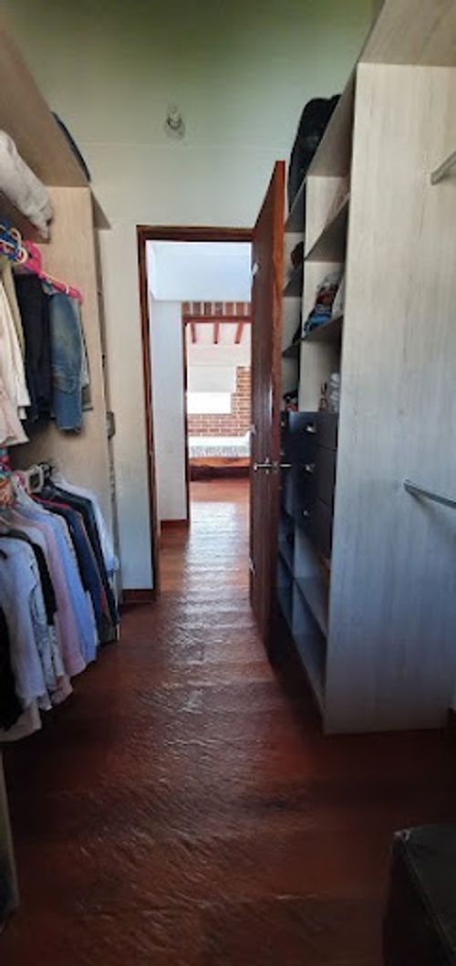 Casa de 3 alcobas en venta en Bellavista, La Estrella, 465 m² · foto 18 de 24