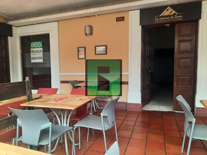 Local en arriendo en La Candelaria, Medellín, 40 m² · foto 16 de 17