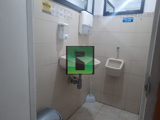 Local en arriendo en La Candelaria, Medellín, 40 m² · foto 17 de 17