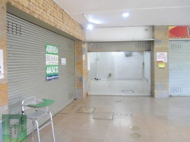 Local en arriendo en La Candelaria, Medellín, 49 m² · foto 2 de 9