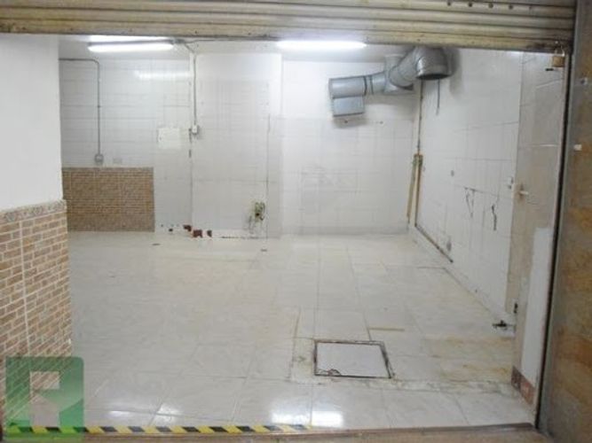 Local en arriendo en La Candelaria, Medellín, 49 m² · foto 3 de 9