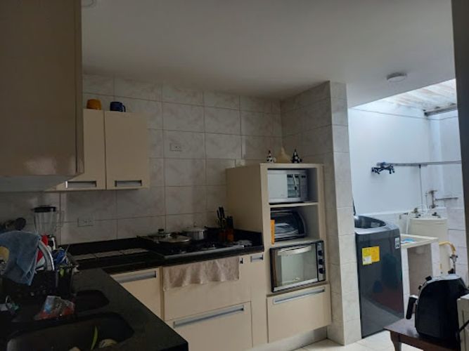 Casa de 4 alcobas en venta en El Poblado, Medellín, 165 m² · foto 5 de 17