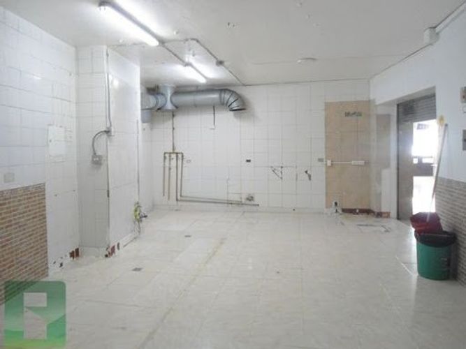 Local en arriendo en La Candelaria, Medellín, 49 m² · foto 6 de 9