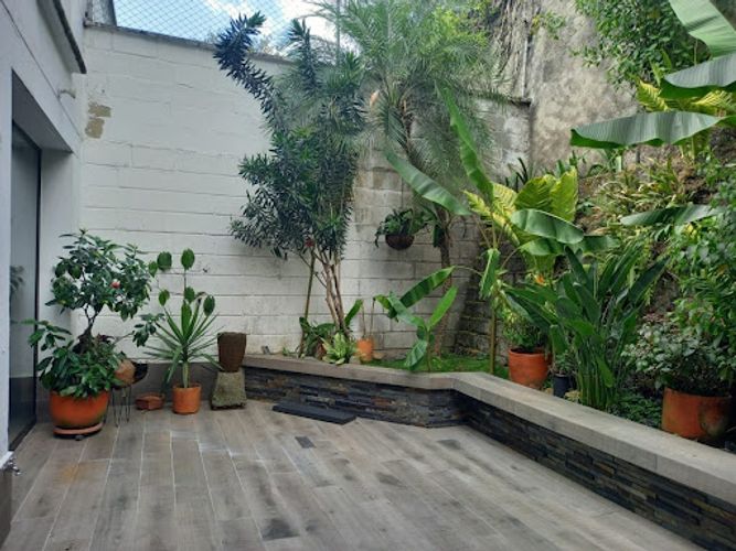Casa de 4 alcobas en venta en El Poblado, Medellín, 165 m² · foto 7 de 17