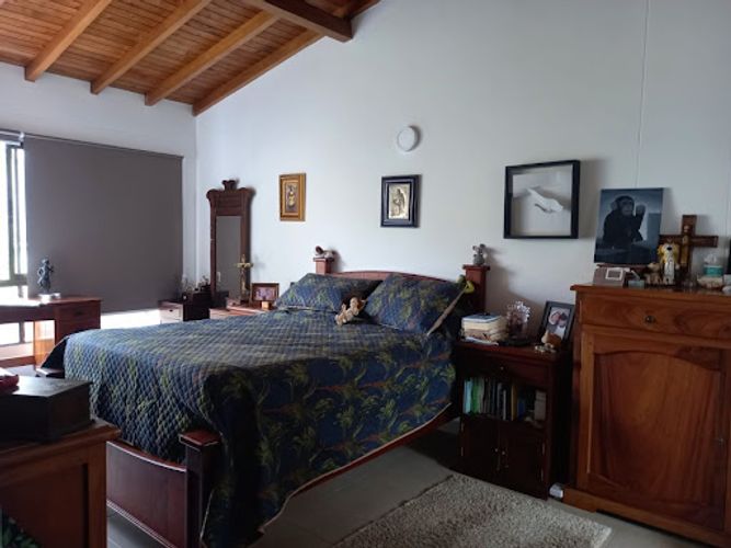 Casa de 4 alcobas en venta en El Poblado, Medellín, 165 m² · foto 9 de 17