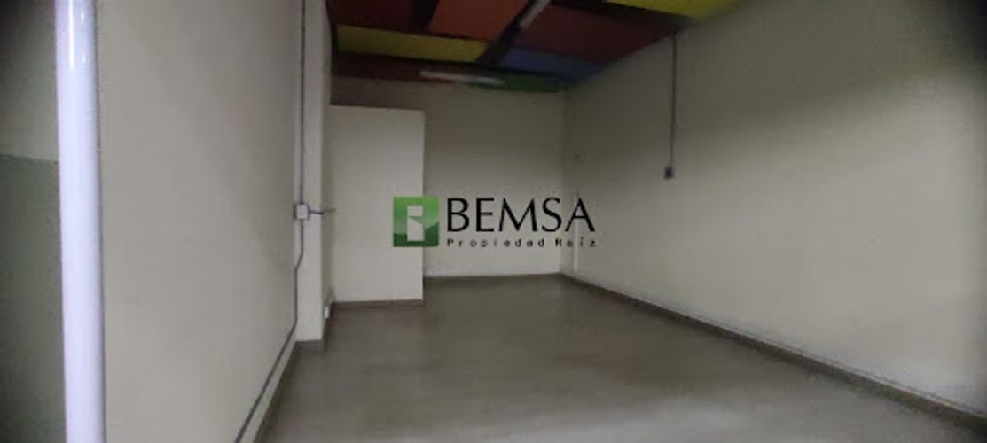 Local en arriendo en Sevilla, Medellín, 32 m² · foto 4 de 5