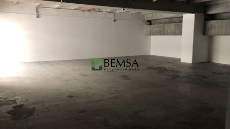 Oficina en arriendo en Sevilla, Medellín, 230 m² · foto 3 de 3