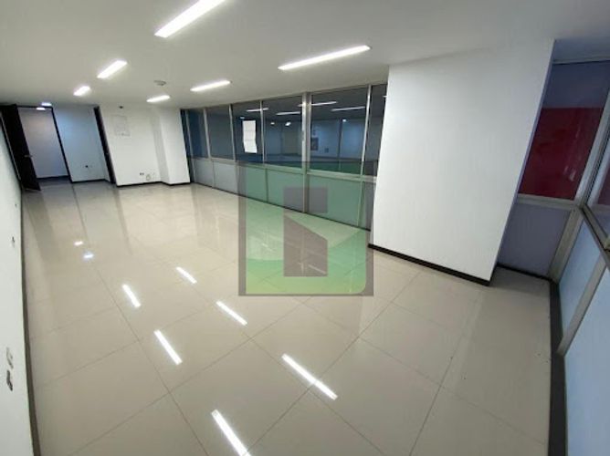 Oficina en arriendo en Niquia, Bello, 35 m² · foto 6 de 9